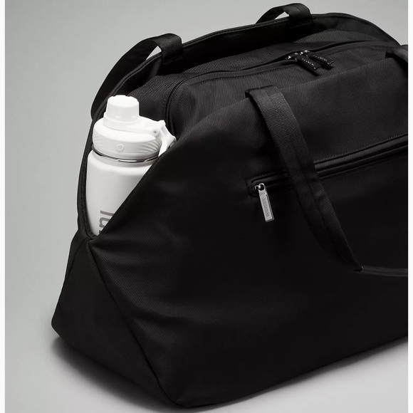 New Lululemon Go Getter Bag 2.0 25L - Picture 4 of 12